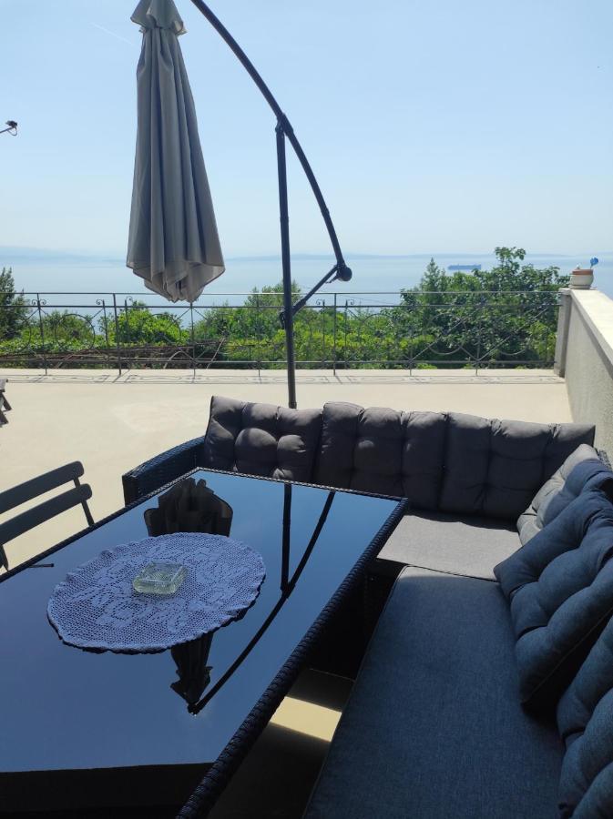 Apartments Aurora Opatija Exterior photo