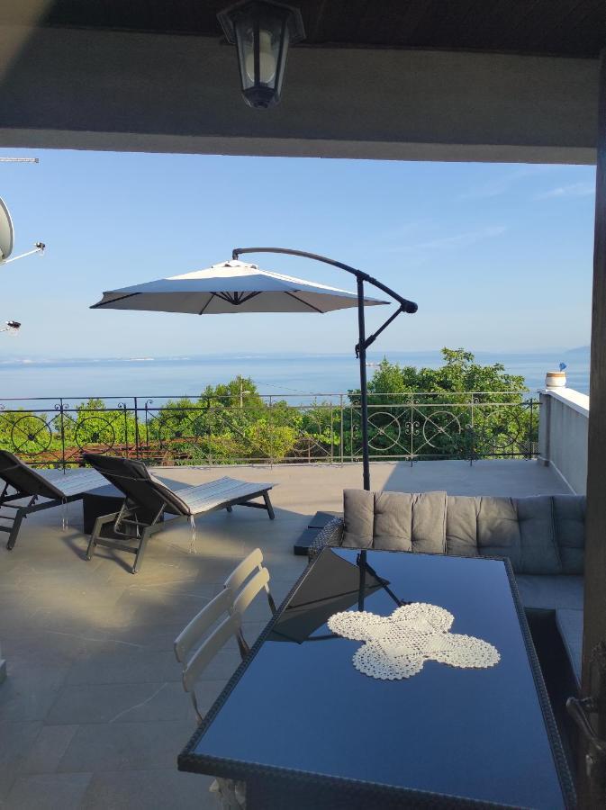 Apartments Aurora Opatija Exterior photo